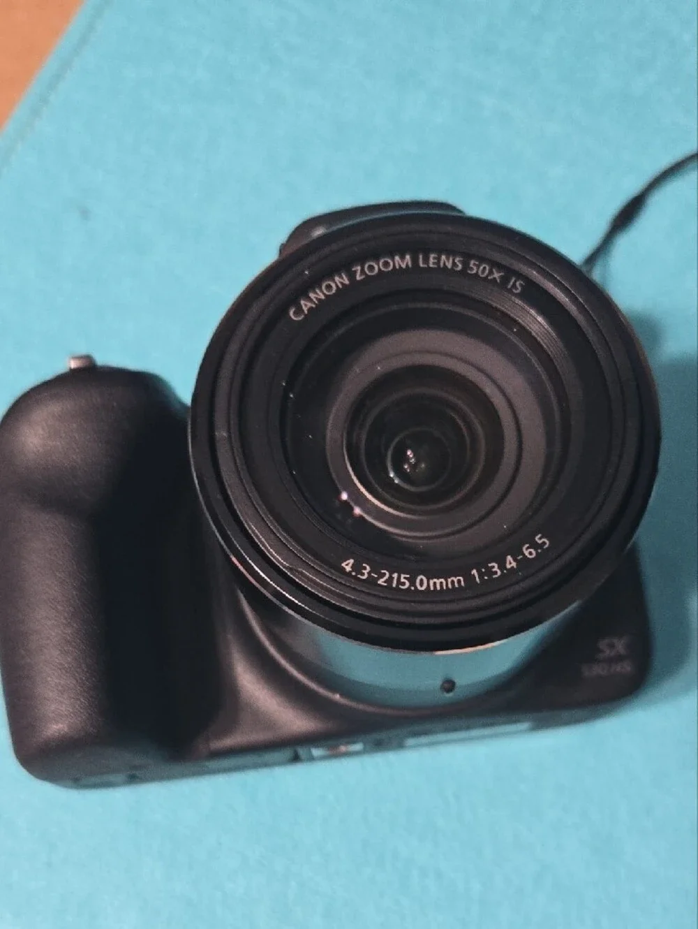 Canon SX530 HS Digital Bridge Camera with 50x Zoom Lens